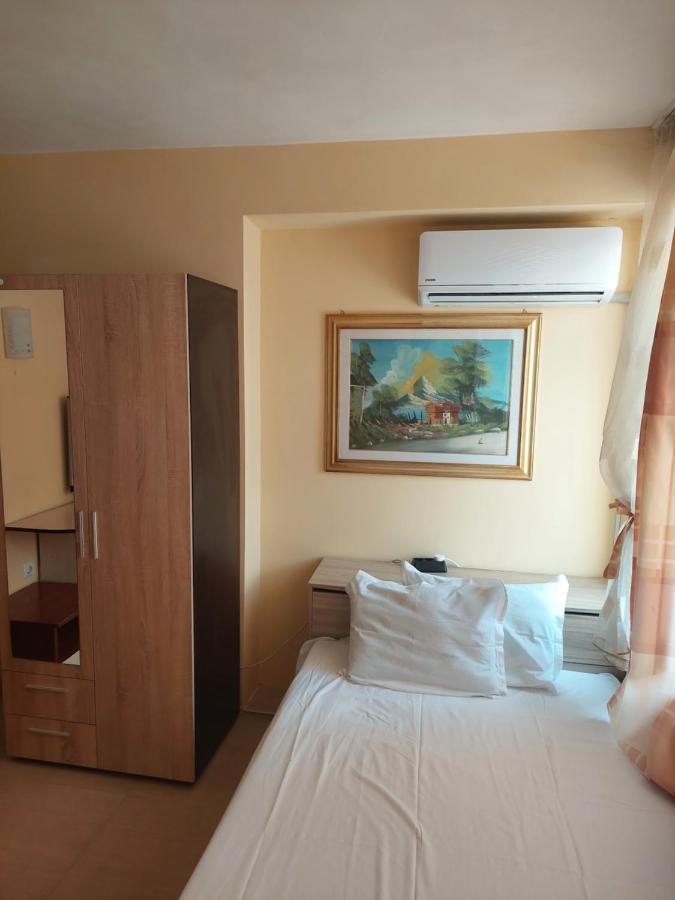 Femili Hotel Diveda Sveti Vlas Exteriér fotografie