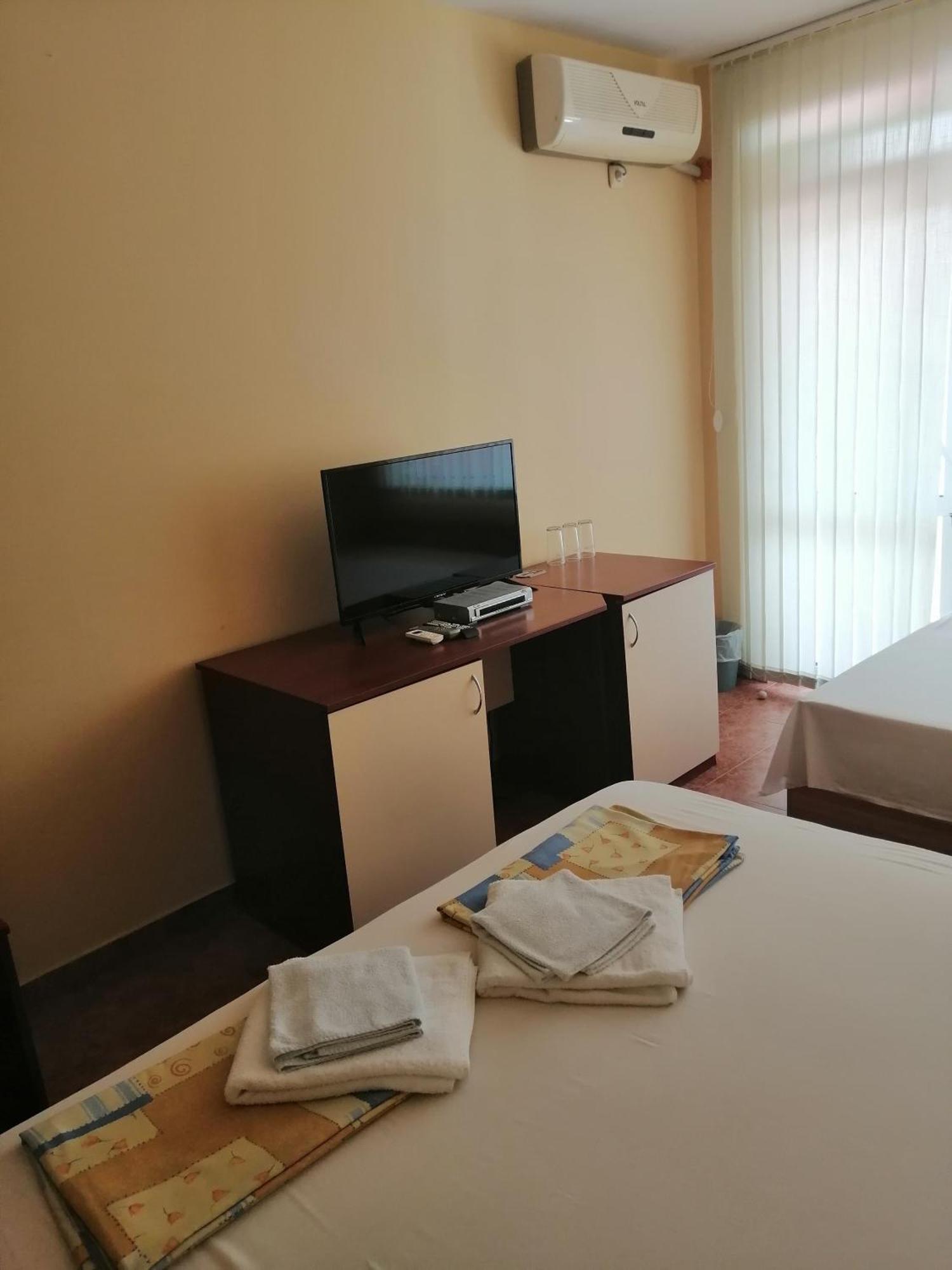 Femili Hotel Diveda Sveti Vlas Pokoj fotografie