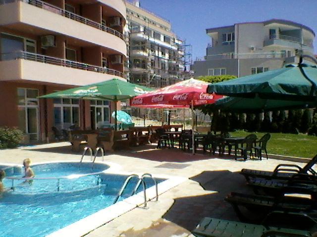 Femili Hotel Diveda Sveti Vlas Exteriér fotografie