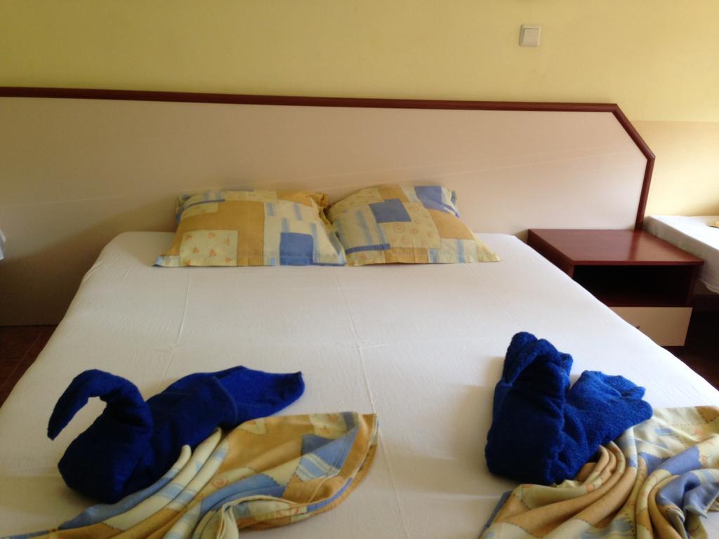 Femili Hotel Diveda Sveti Vlas Pokoj fotografie